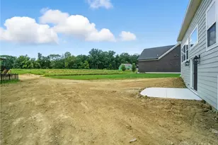 9333 Rochelle Ln, Clear Creek Township, OH 45458 - Photo 54