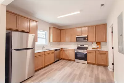 2031 Ravenwood Avenue, Dayton, OH 45406 - Photo 2