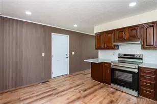 842 Edgewick Rd, New Carlisle, OH 45344 - Photo 12