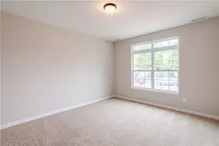 2052 Ravenwood Ave, Dayton, OH 45406 - Photo 4