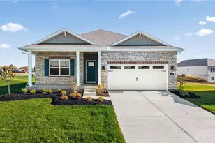 493 Hollywood Blvd, Xenia, OH 45385 - Photo 2