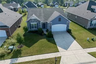 10162 Chedworth Dr, Dayton, OH 45458 - Photo 2