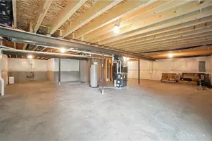 6777 Crystal Harbour Dr, Middletown, OH 45042 - Photo 36