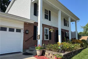 4048 Quail Bush Dr, Dayton, OH 45424 - Photo 2