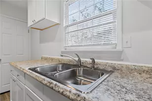 736 S Wayne St, Piqua, OH 45356 - Photo 16