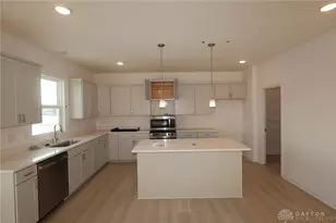 460 Crossing Ln, Miami Township, OH 45449 - Photo 16