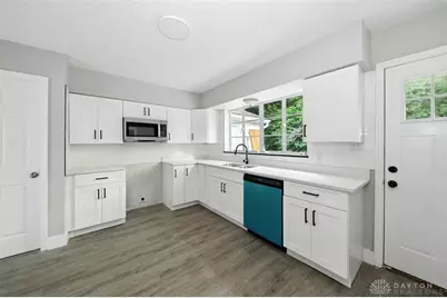 4261 Briar Place, Dayton, OH 45405 - Photo 8