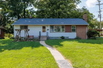 1302 Shawnee Drive, Yellow Springs Vlg, OH 45387 - Photo 2
