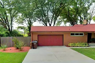 1230 Sunnyview Ave, Dayton, OH 45406 - Photo 2