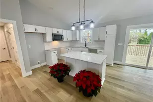 1389 Leon Dr, West Alexandria, OH 45381 - Photo 4