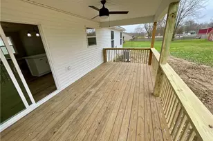 1389 Leon Dr, West Alexandria, OH 45381 - Photo 30