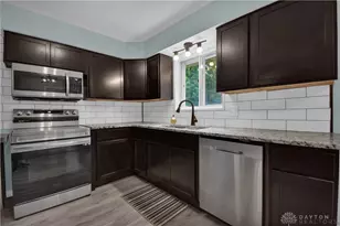 4643 Amesborough, Kettering, OH 45420 - Photo 8