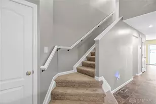 7032 Honeylocust St, Tipp City, OH 45371 - Photo 6