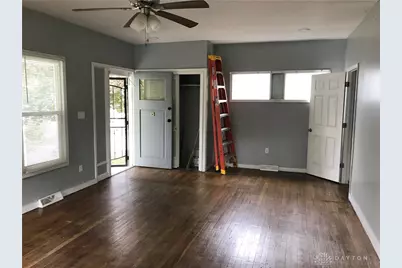 156 E Hillcrest Avenue, Dayton, OH 45405 - Photo 6