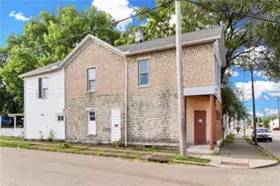 426 Troy St, Dayton, OH 45404 - Photo 2