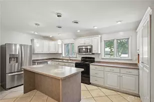 2021 Stayman Dr, Kettering, OH 45440 - Photo 10