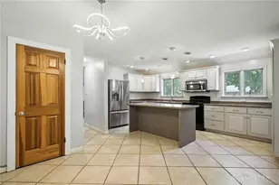 2021 Stayman Dr, Kettering, OH 45440 - Photo 14