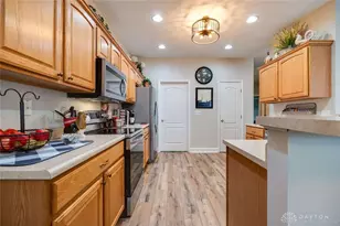 590 Carrick Dr, Dayton, OH 45458 - Photo 30