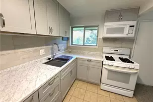 4792 Loxley Dr, Moraine, OH 45439 - Photo 10