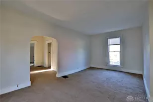 21 S Buckles Ave, Jamestown Vlg, OH 45335 - Photo 4