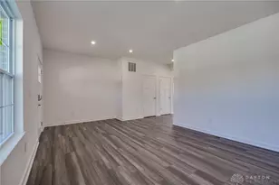 85 Chestnut St, Springboro, OH 45066 - Photo 6