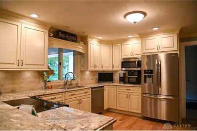 9072 Stillwater Drive, Bradford, OH 45308 - Photo 4