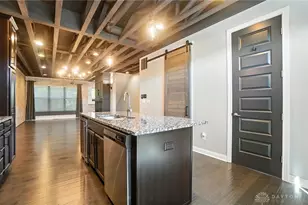 30 S Patterson Blvd, Dayton, OH 45402 - Photo 32