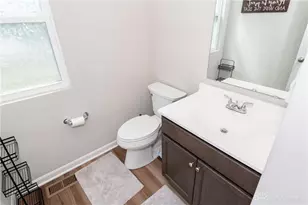 766 Hunters Run Dr, Brookville, OH 45309 - Photo 18