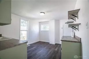 225 1st St, Piqua, OH 45356 - Photo 8