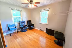 1290 Red Oaks Cir, Springfield, OH 45506 - Photo 10