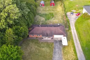 1290 Red Oaks Cir, Springfield, OH 45506 - Photo 16