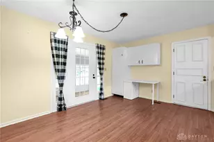 610 Saxony Dr, Xenia, OH 45385 - Photo 12