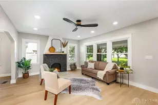 347 Hadley Ave, Oakwood, OH 45419 - Photo 6