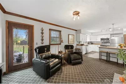 703 Dorchester Drive, Springfield, OH 45506 - Photo 16