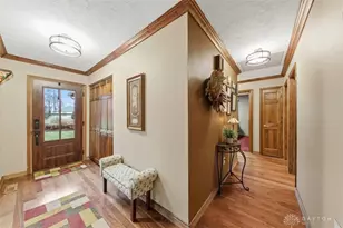 703 Dorchester Dr, Springfield, OH 45506 - Photo 6