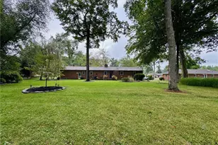 703 Dorchester Dr, Springfield, OH 45506 - Photo 50