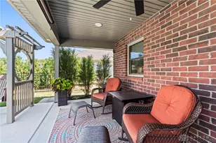 813 W Bentley Cir, Troy, OH 45373 - Photo 42