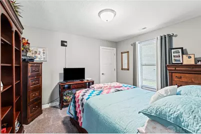 813 W Bentley Circle, Troy, OH 45373 - Photo 18