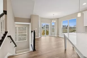 2893 Sky Crossing Dr, Beavercreek, OH 45434 - Photo 16