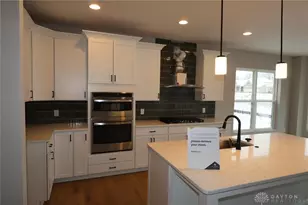 2905 Sky Crossing Dr, Beavercreek, OH 45434 - Photo 12