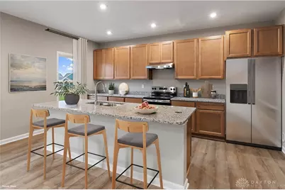 517 Iris Drive, Yellow Springs Vlg, OH 45387 - Photo 2