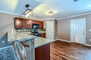 268 Hampton Trail, Springfield, OH 45502 - Photo 6