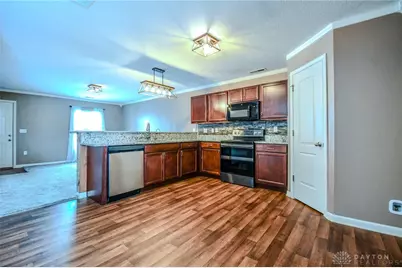 268 Hampton Trail, Springfield, OH 45502 - Photo 8