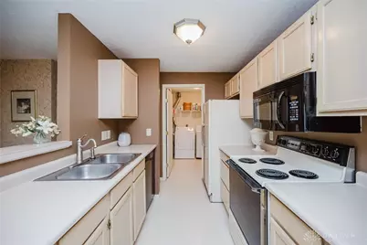 7636 Shawnee Lane #206, West Chester, OH 45069 - Photo 10