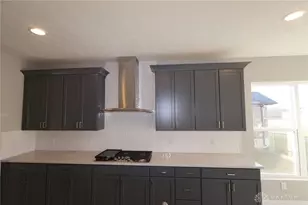 9041 Sorrento Pl, Washington Twp, OH 45458 - Photo 16