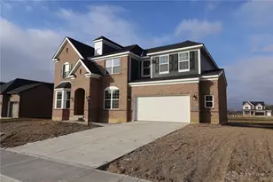 9041 Sorrento Pl, Dayton, OH 45458 - Photo 2