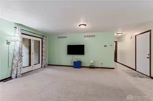 1479 Lantern Ln, Troy, OH 45373 - Photo 8