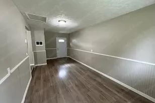 525 Lake St, Troy, OH 45373 - Photo 2