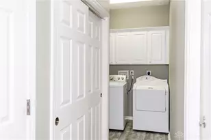 8823 Birkdale Hills Cir, Dayton, OH 45458 - Photo 16