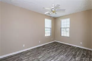 8823 Birkdale Hills Cir, Dayton, OH 45458 - Photo 24